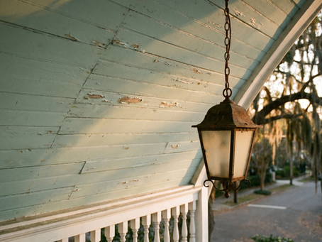 Haint Blue, Boo Hags & the Gullah Geechee Ghost Tradition of Charleston