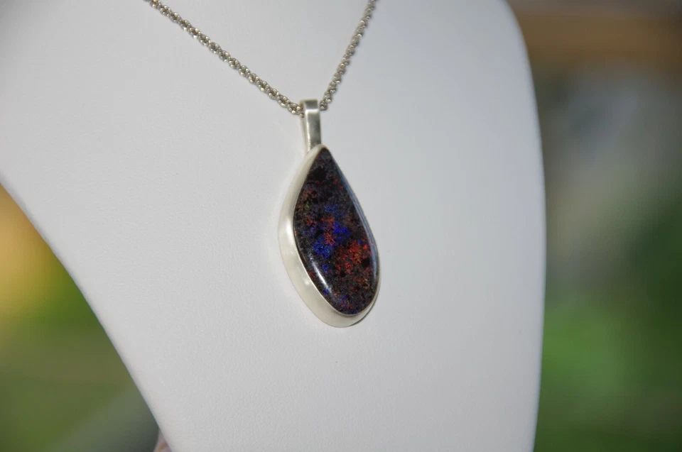 Thumbnail: Stunning Andamooka Matrix Pendant