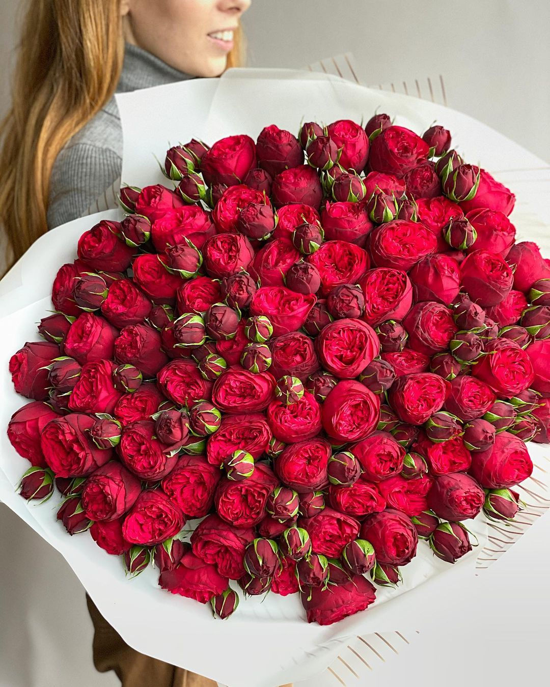 Букет из 51 кустовой розы