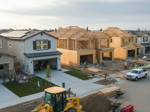 new home construction in a neighborhood