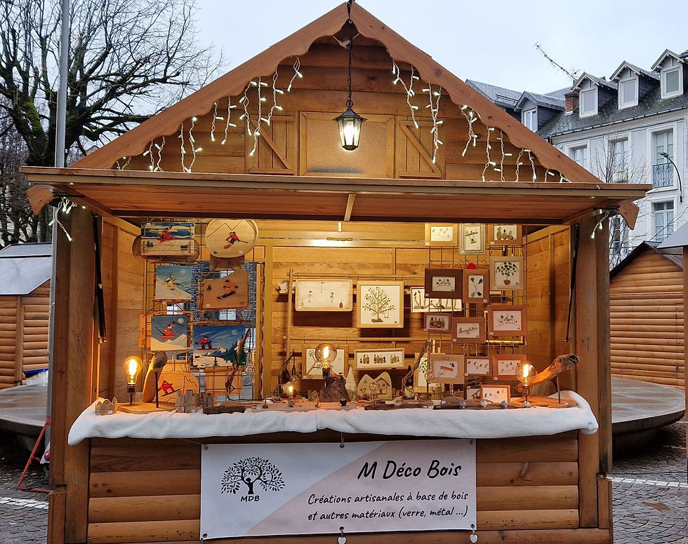 Chalet sur le marché de Noël de Luchon
