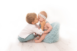 MaelouPhotographie_Enfant1an_EmilieMoreau-30_edited