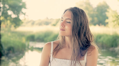 Weera Elina Joensuulainen artisti