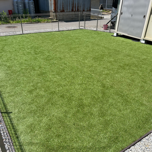人工芝設置完了！