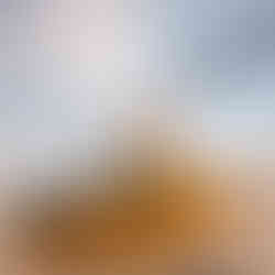 YELLOW ROBINSON HELICOPTER