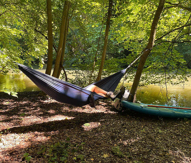 美品 relxation hammock リラクゼーションハンモック 紺 Large Sunbrella® Royal Blue Tufted Hammock | NHTTRB | Nags