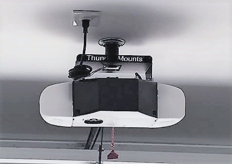 Thunder Mounts Garage Systems logo