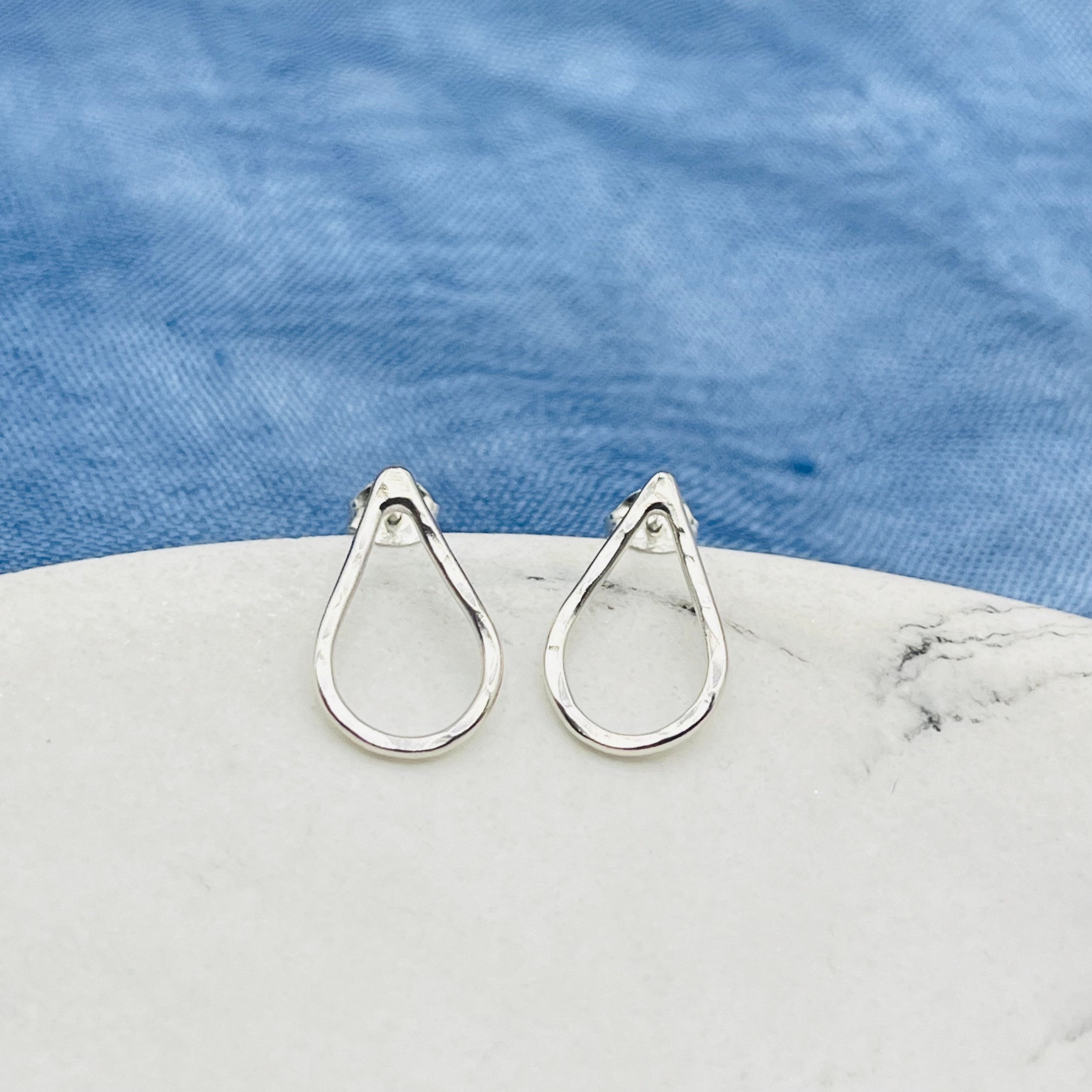 Boucles d'oreilles à tige Droplet