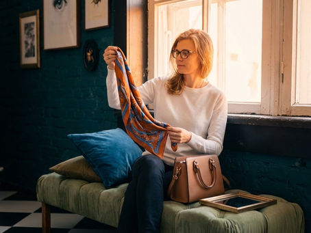 Minimal Wardrobe. Maximum Vibe. How to Pick Statement Pieces That Play Loud
