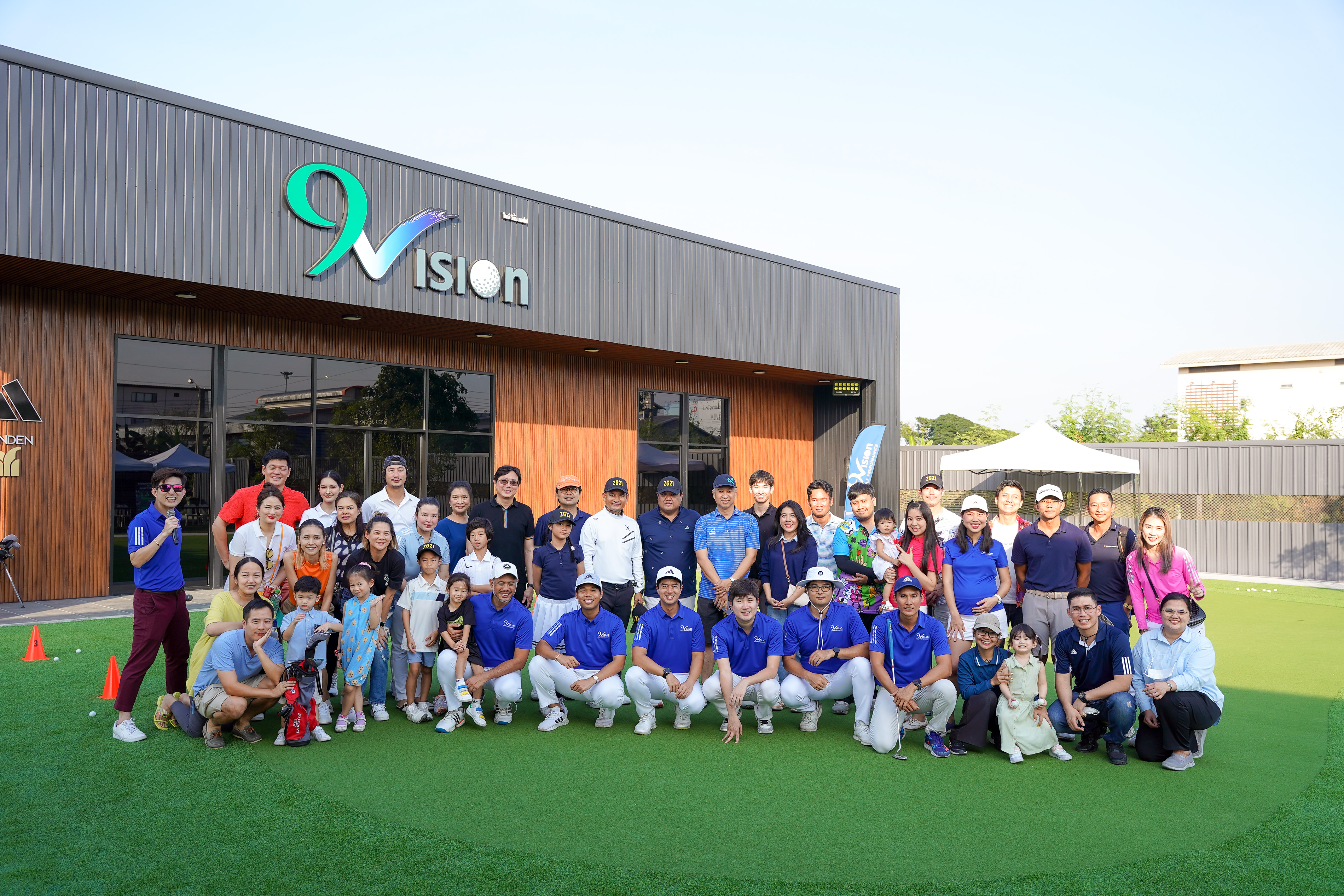 9VISION_686-851.jpg