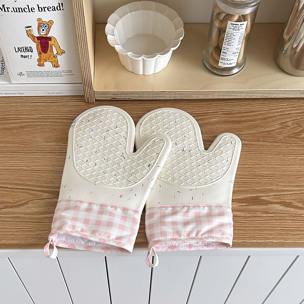 Thumbnail: Checkered Pink Oven Mitt