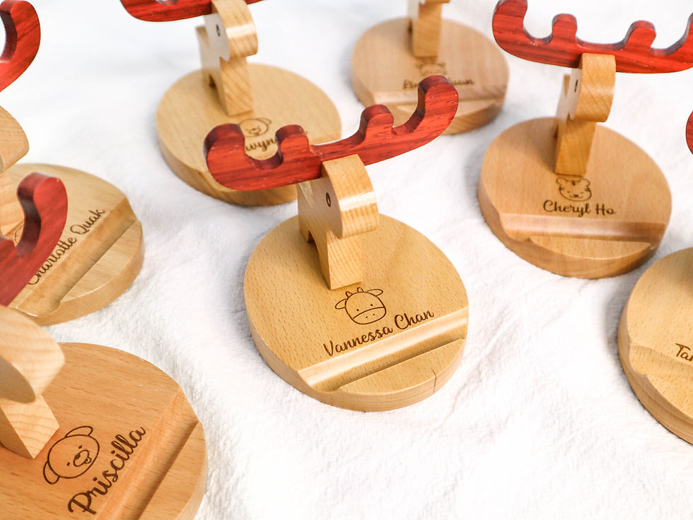 Thumbnail: Personalised Zodiac Mobile Stand