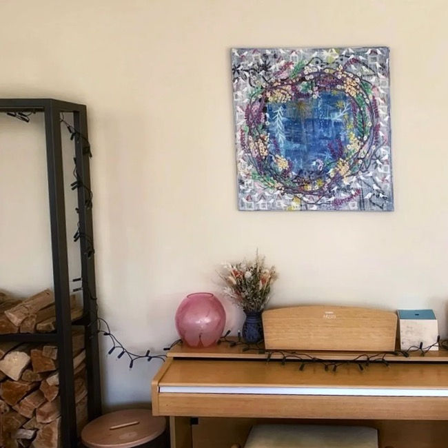 ©EsraTrolonge Paintings | On the Wall