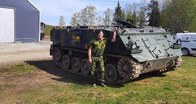 English APC FV432 from 1975