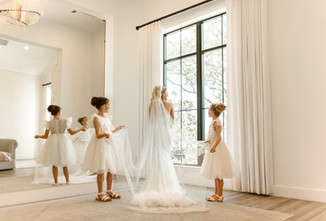 bridal suite at The Arlo wedding venue in Austin Texas