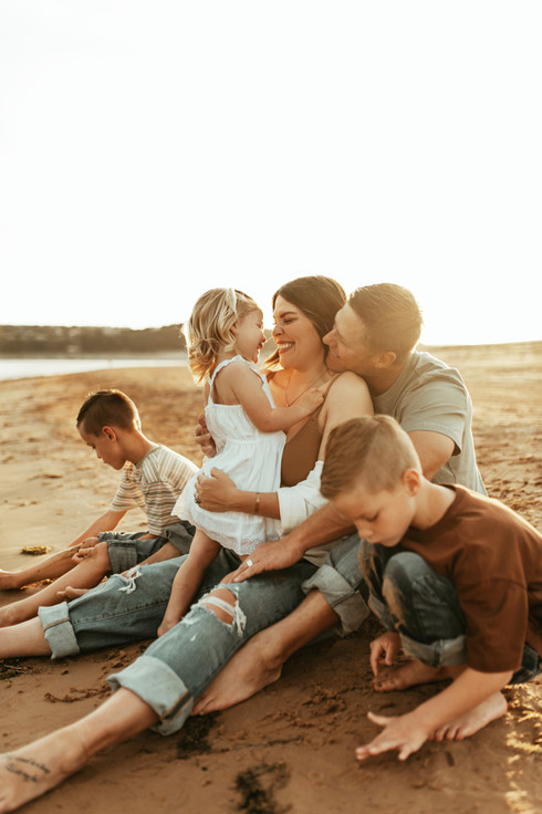 Dreamy Austin Texas maternity session