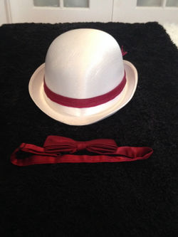 192_Chapeau_melon_&_Ruban_bourgogne_(Gar