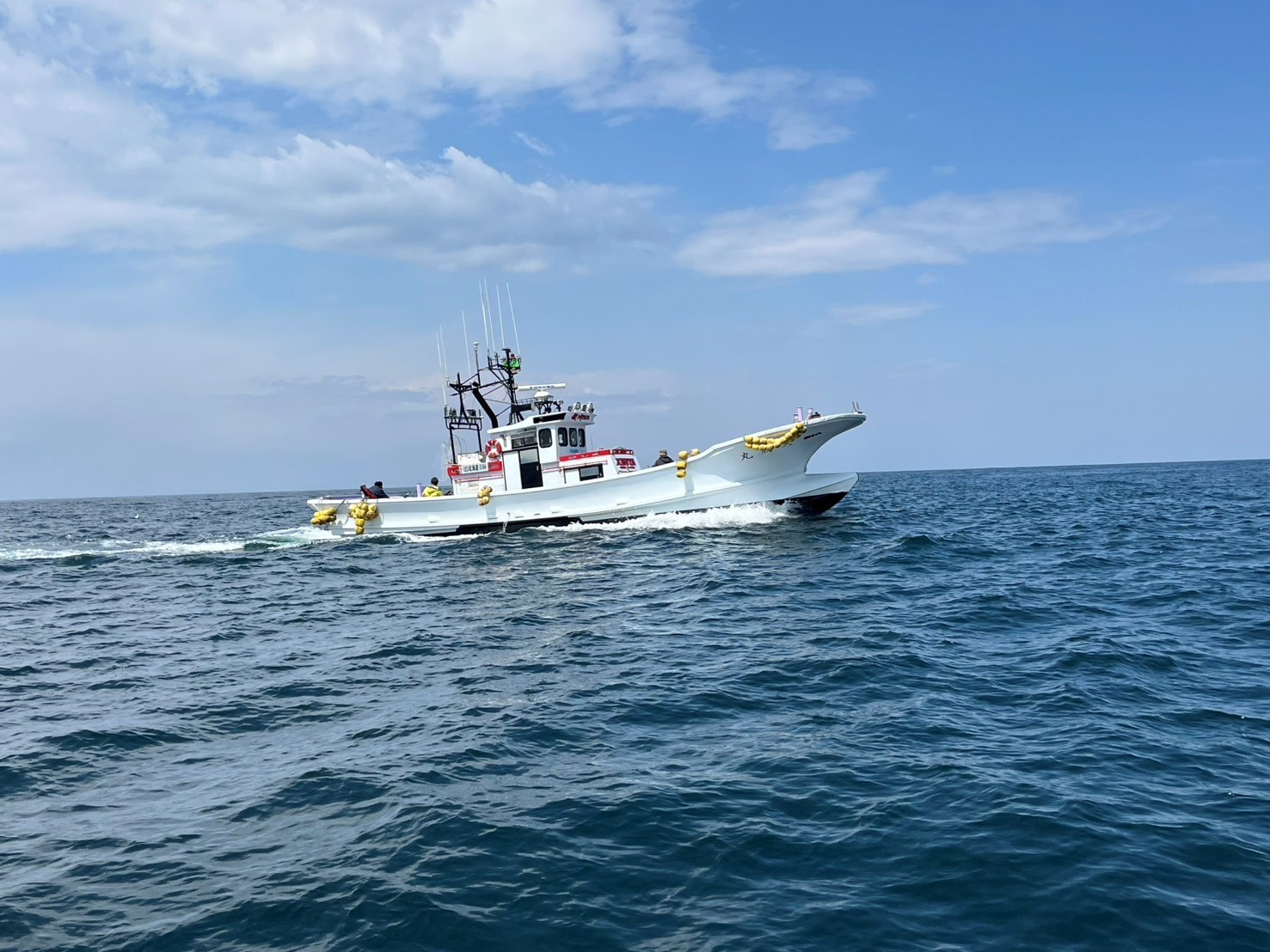 オホーツク ウトロ港 遊漁船 釣り船 第十八大成丸 | サケ釣り | Japan