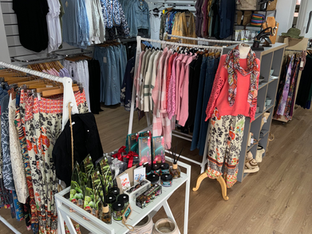 Bohemian Spirit Gift and Clothing Shop in Tea Gardens 