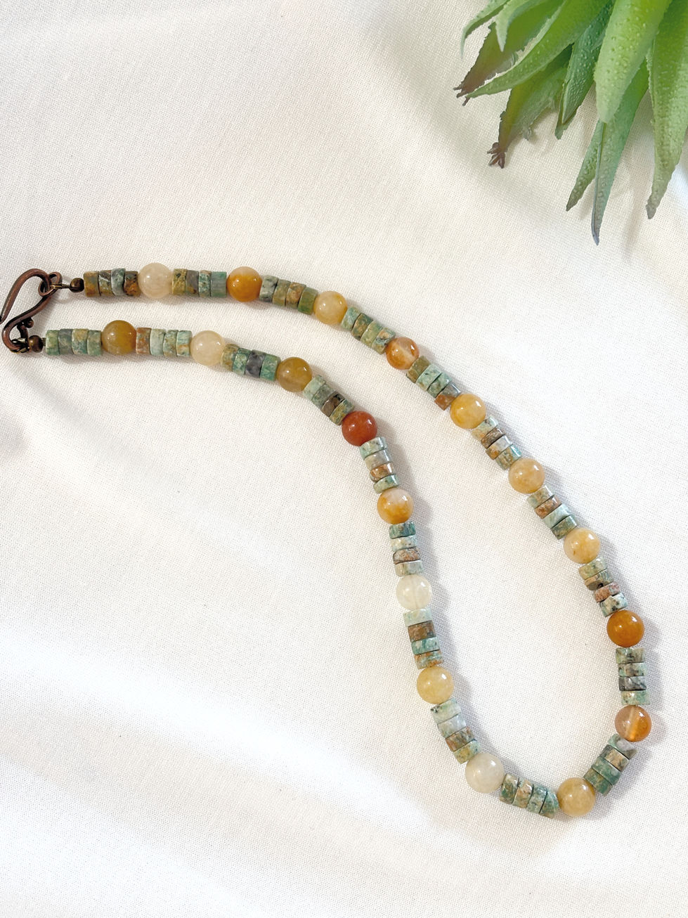 Peruvian Turquoise and Agate Necklace