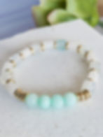 cubed agate beaded bracelet