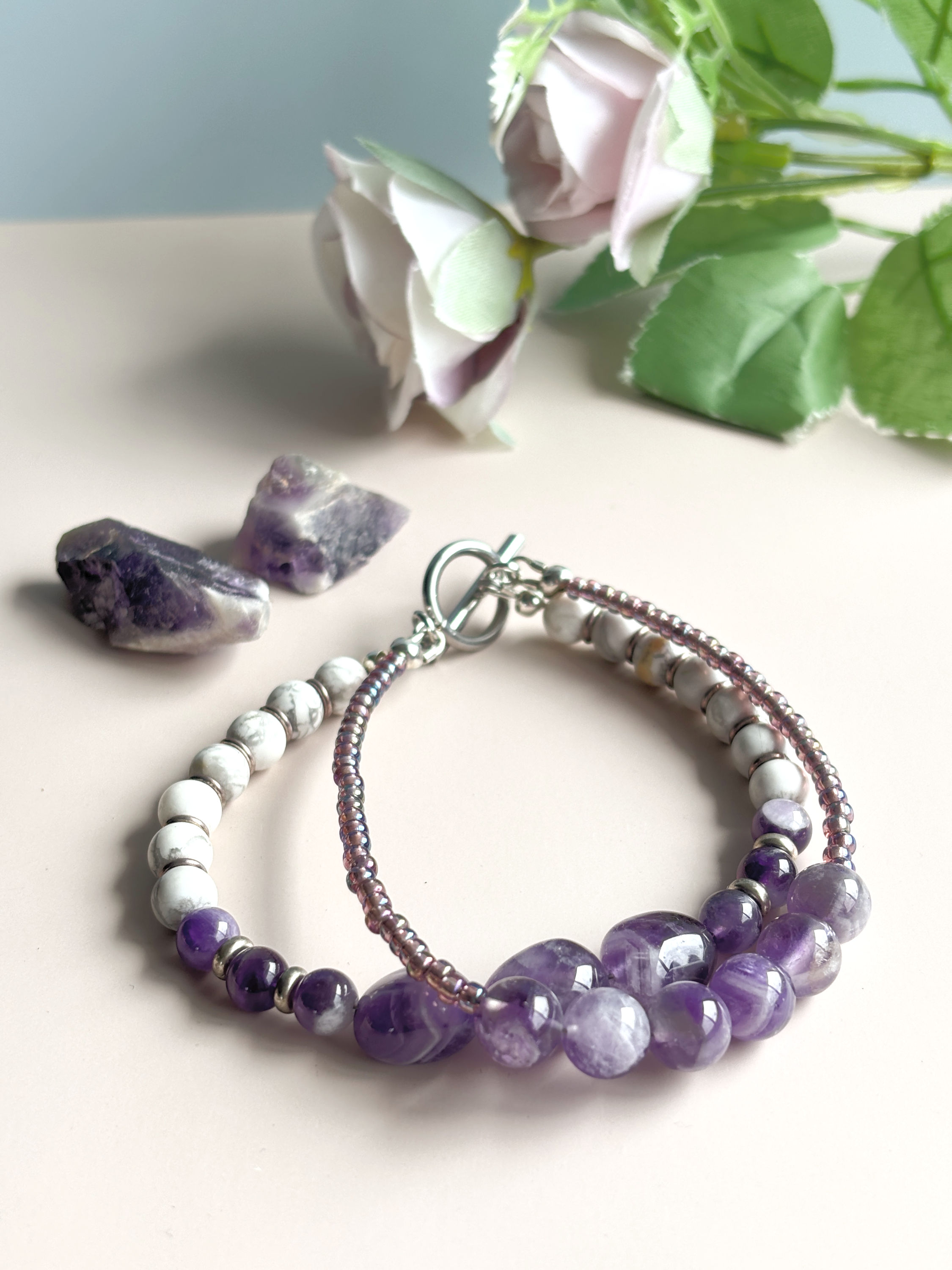 Howlite and Amethyst Bracelet
