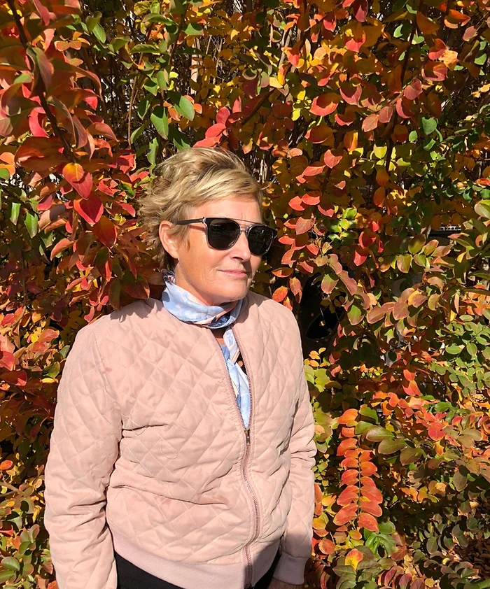 Deb Carr Blogger