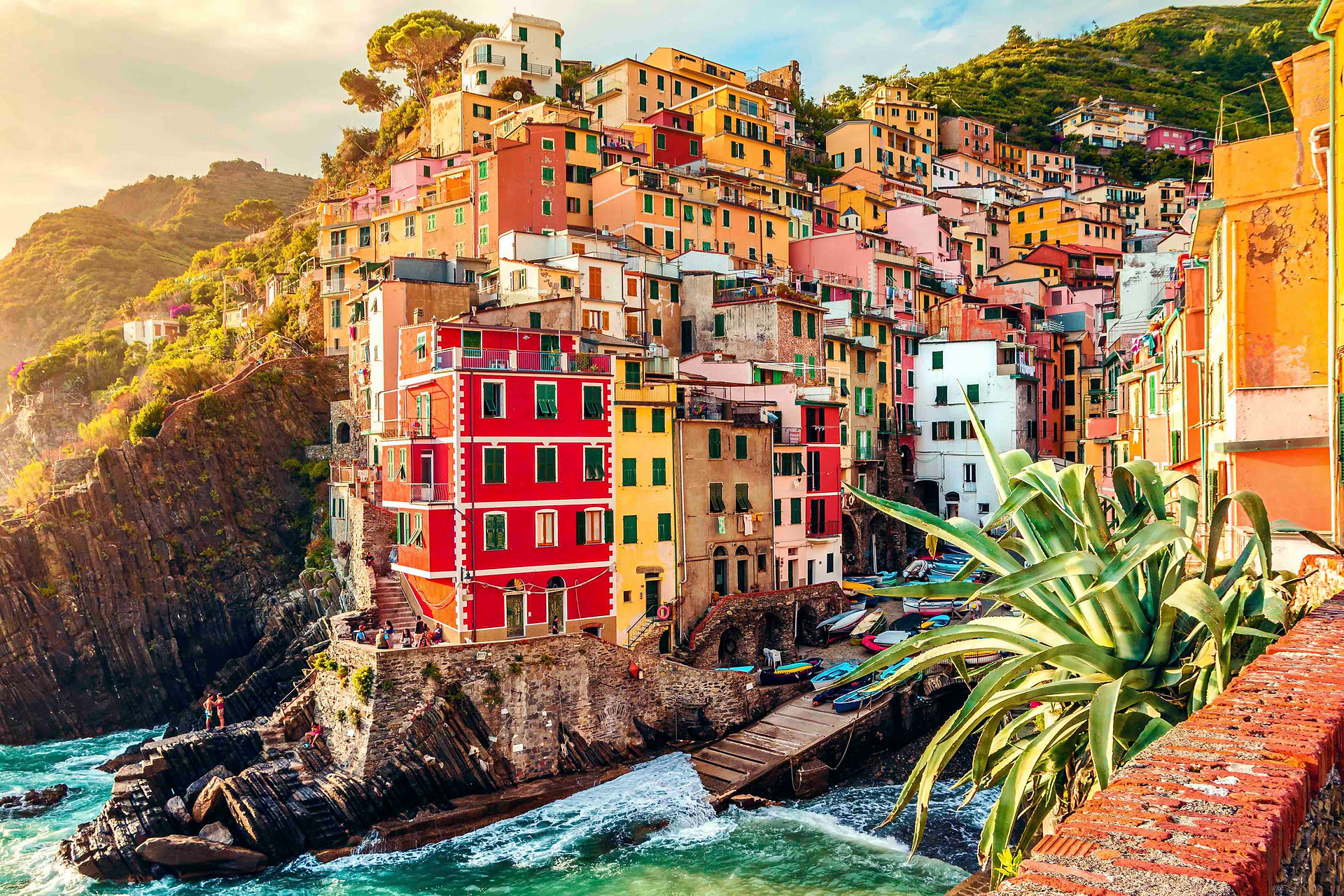 It’s hard to believe this town is a part of Italy when considering the stark contrast of the hustle and bustle of the main towns and cities; the streets are almost completely car-free, the people live slow-paced, relaxing lives. Never will you find a beachside town on the edge of a cliff with more eclectic colour choices.
