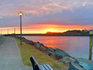 Tuncurry Rockpool and Breakwall - A Hidden Gem on The Mid North Coast