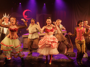 Theatre Review | Head Over Heels