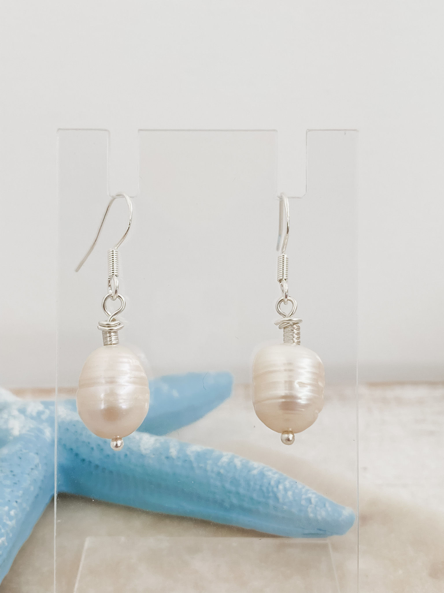 Freshwater pear natural earrings
