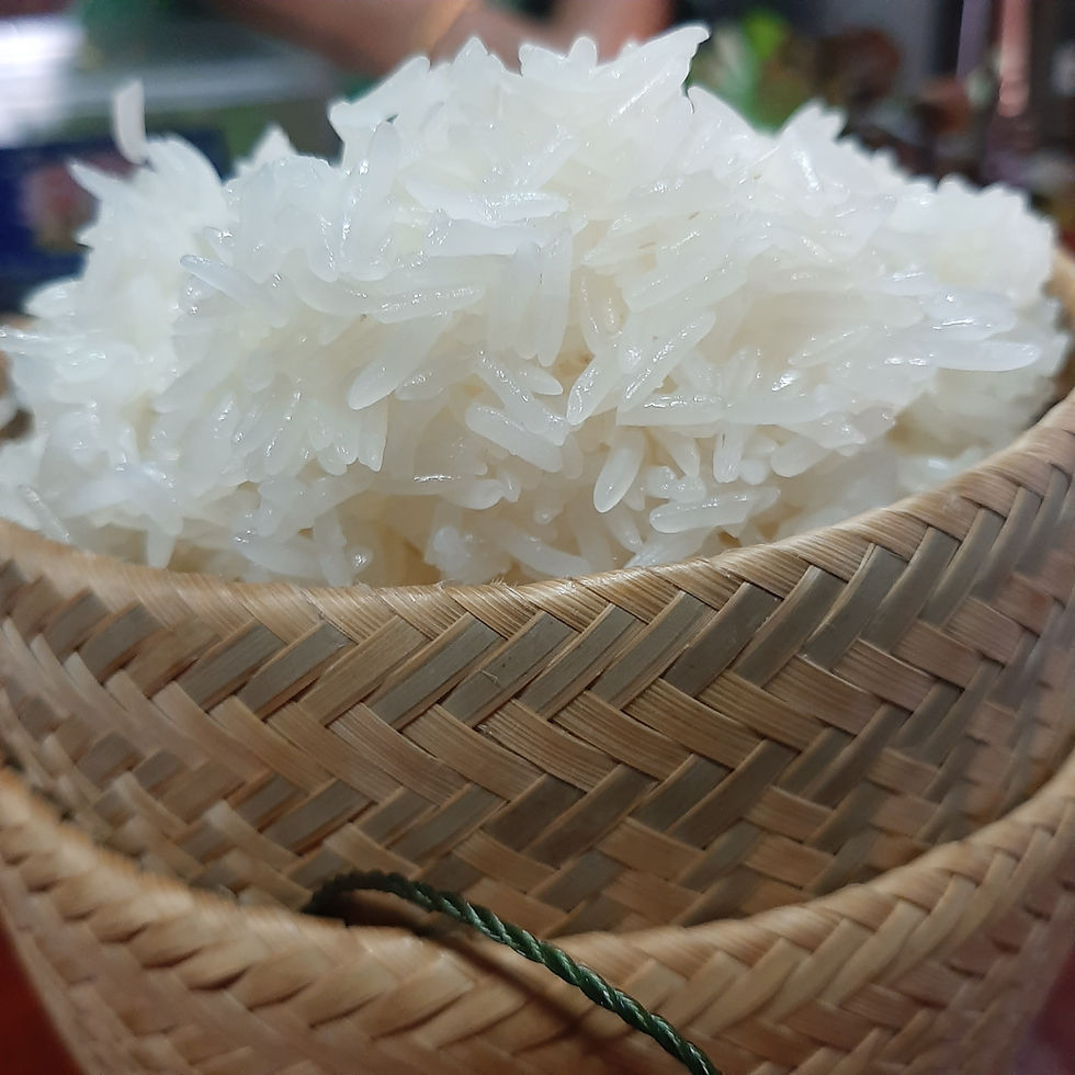 Khao Rice Khao Niaow (Sticky rice)