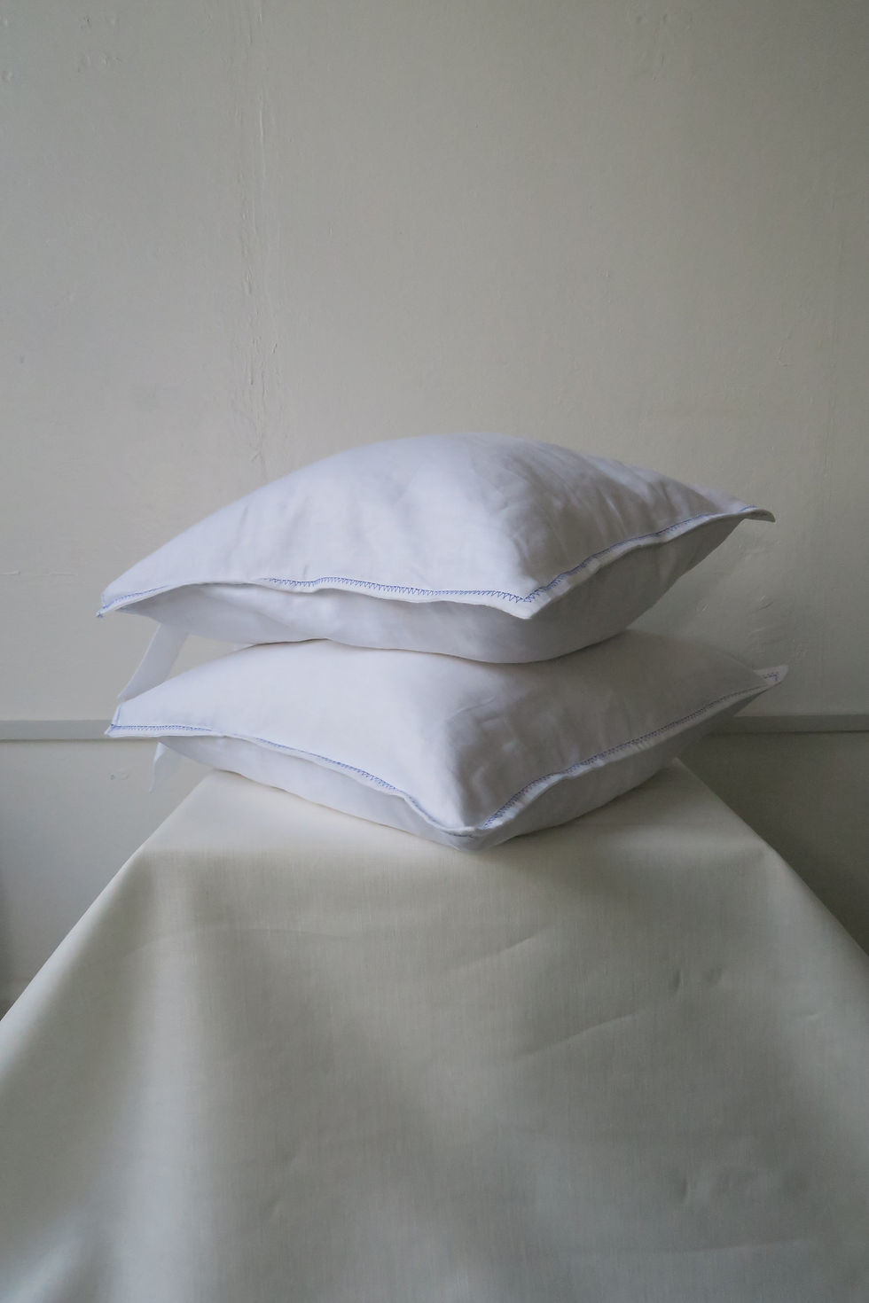 Thumbnail: IRISH LINEN CUSHION COVER - WHITE