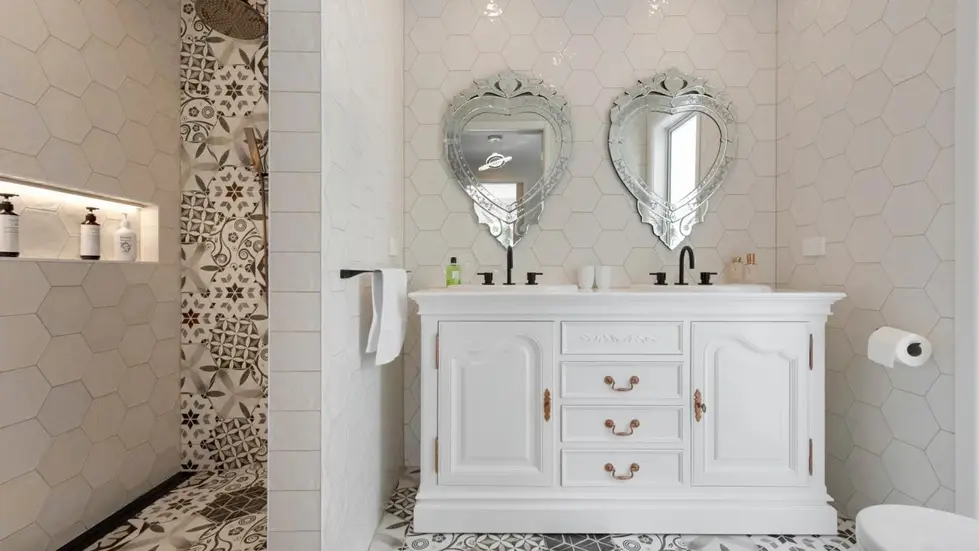 Newlands, Wellington Bathroom