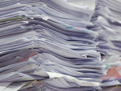 Sunshine law supersedes advice of counsel and confidentiality clause