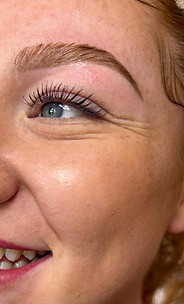 REHAUSSEMENT SOURCILS