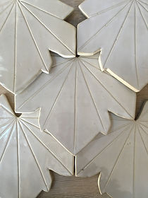 design pour meuble d'accueil en céramique