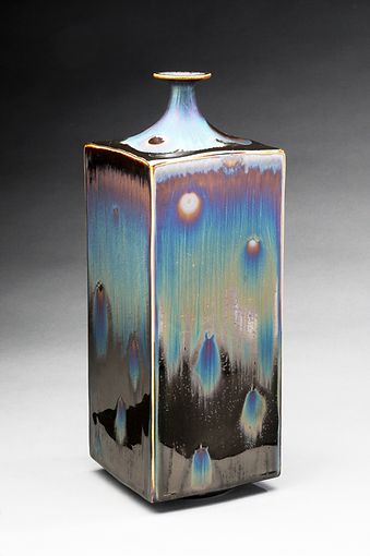 Vase with Peacock glaze (1).png