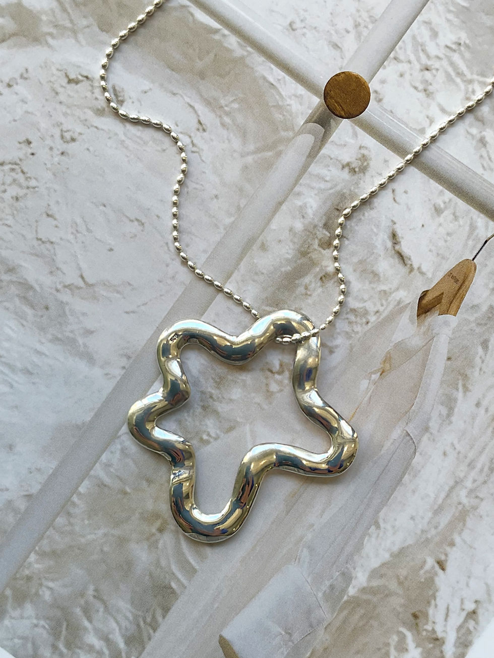 Thumbnail: star wavy - rice pearl chain