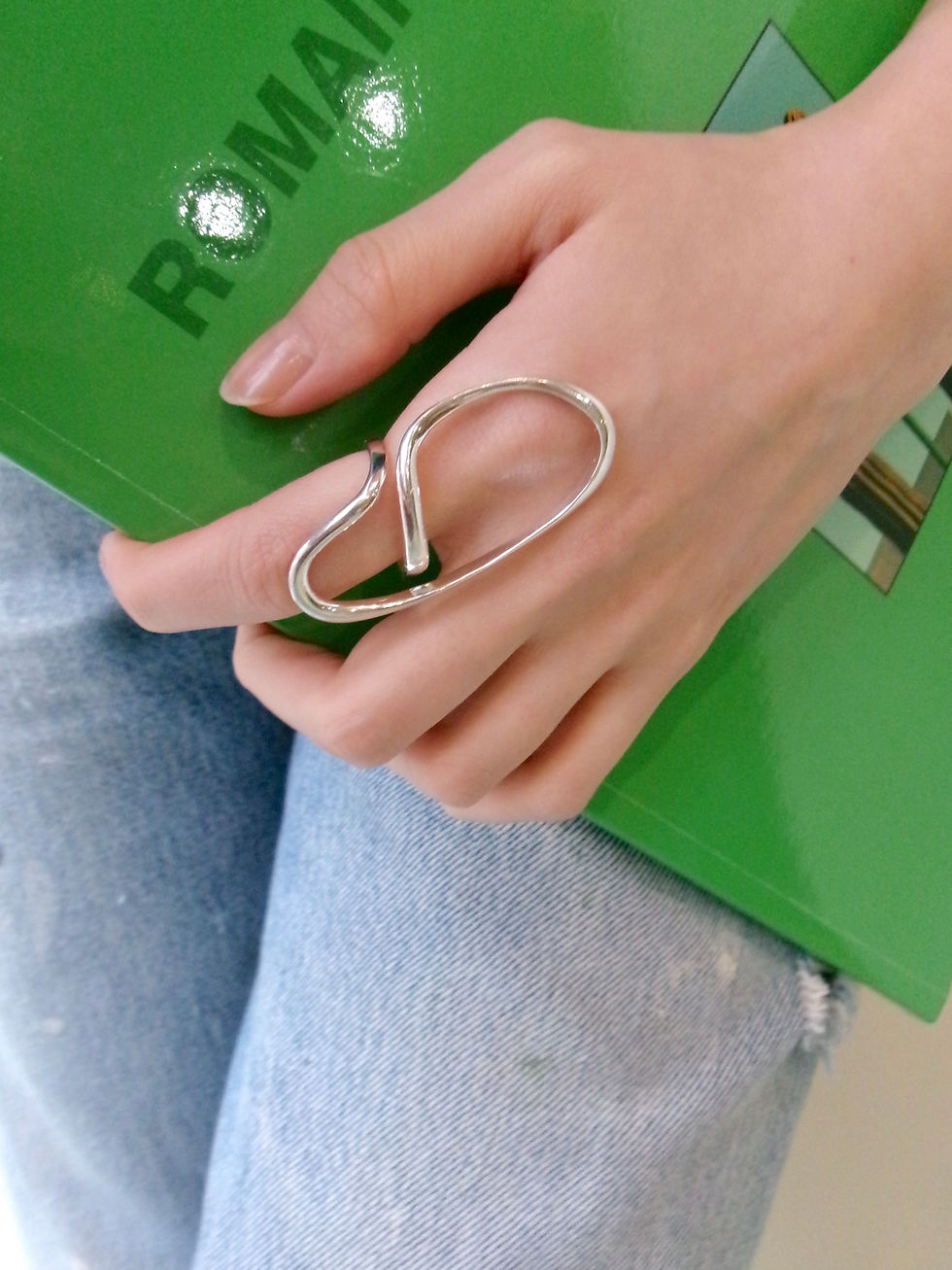 サムネイル： art ribbon ring - oval