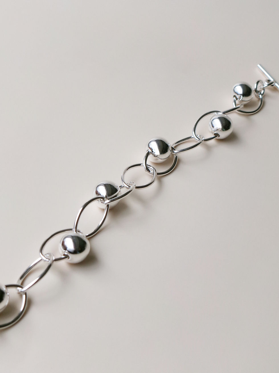 Thumbnail: ovalchain & ball mix bracelet