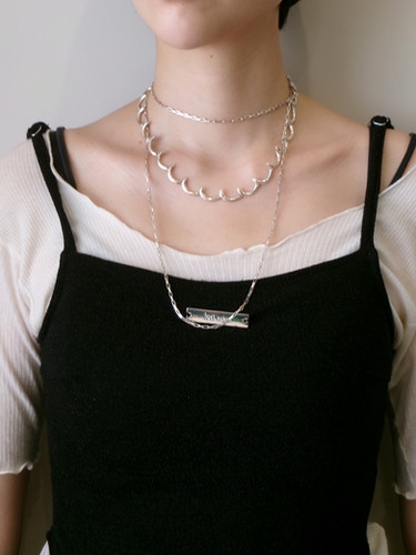 wavy frill necklace | eat