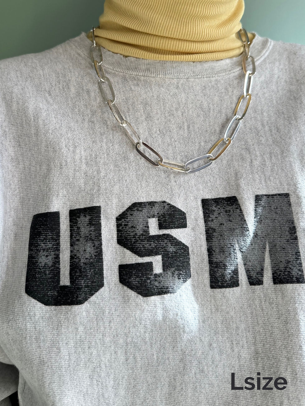 Thumbnail: oval chain necklace