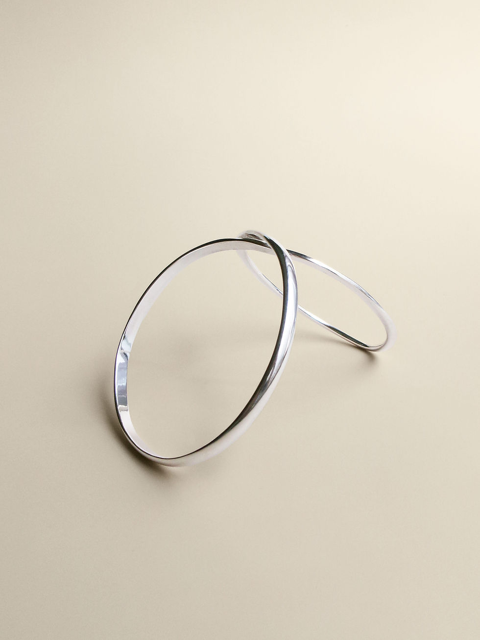 Thumbnail: back of hand cuff bangle