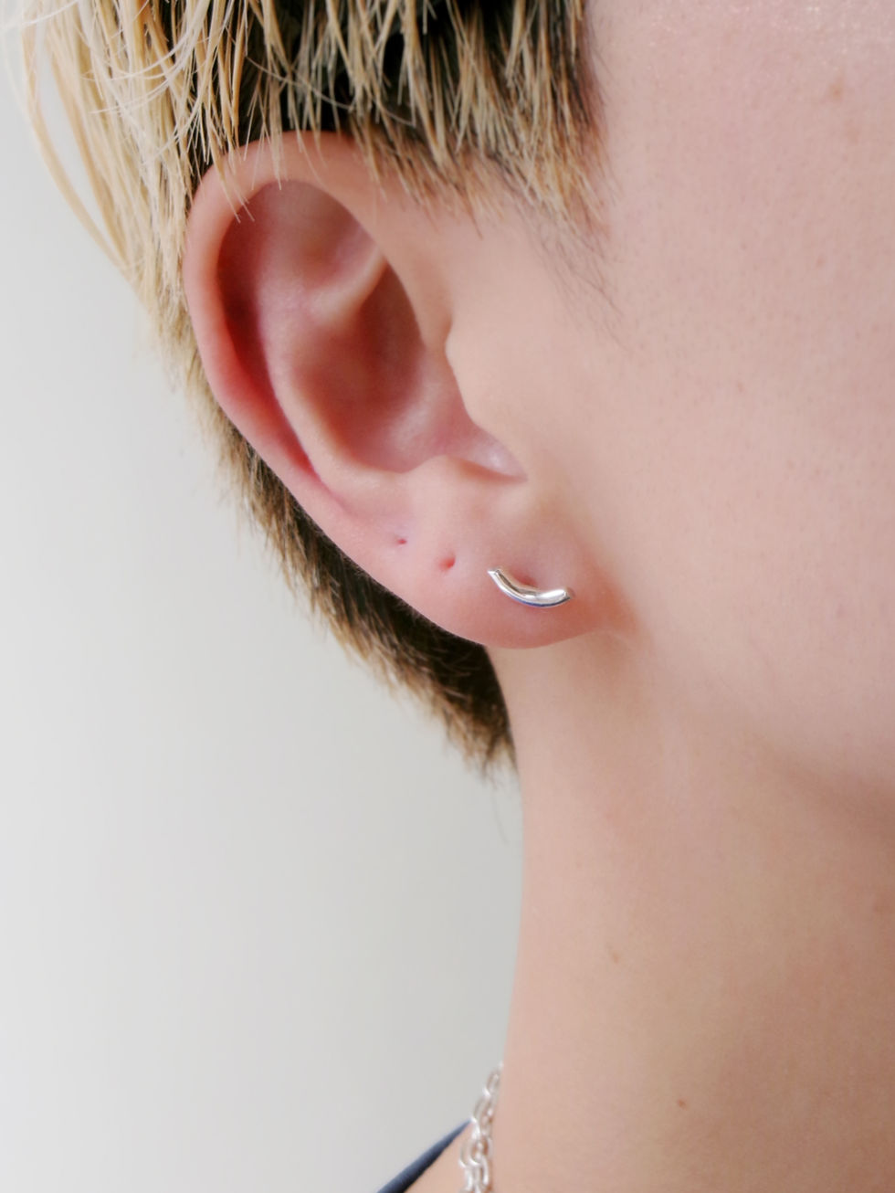 Thumbnail: smile mini pierce