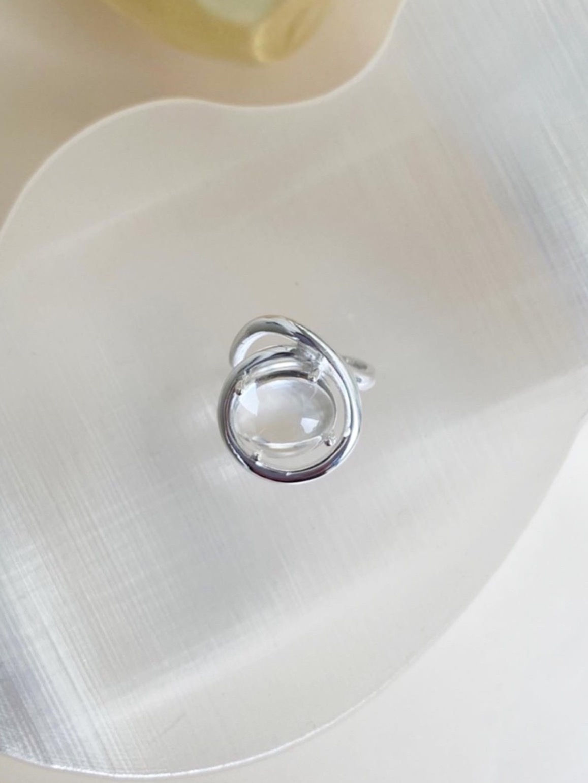 line art natural stone ring - clear quartz