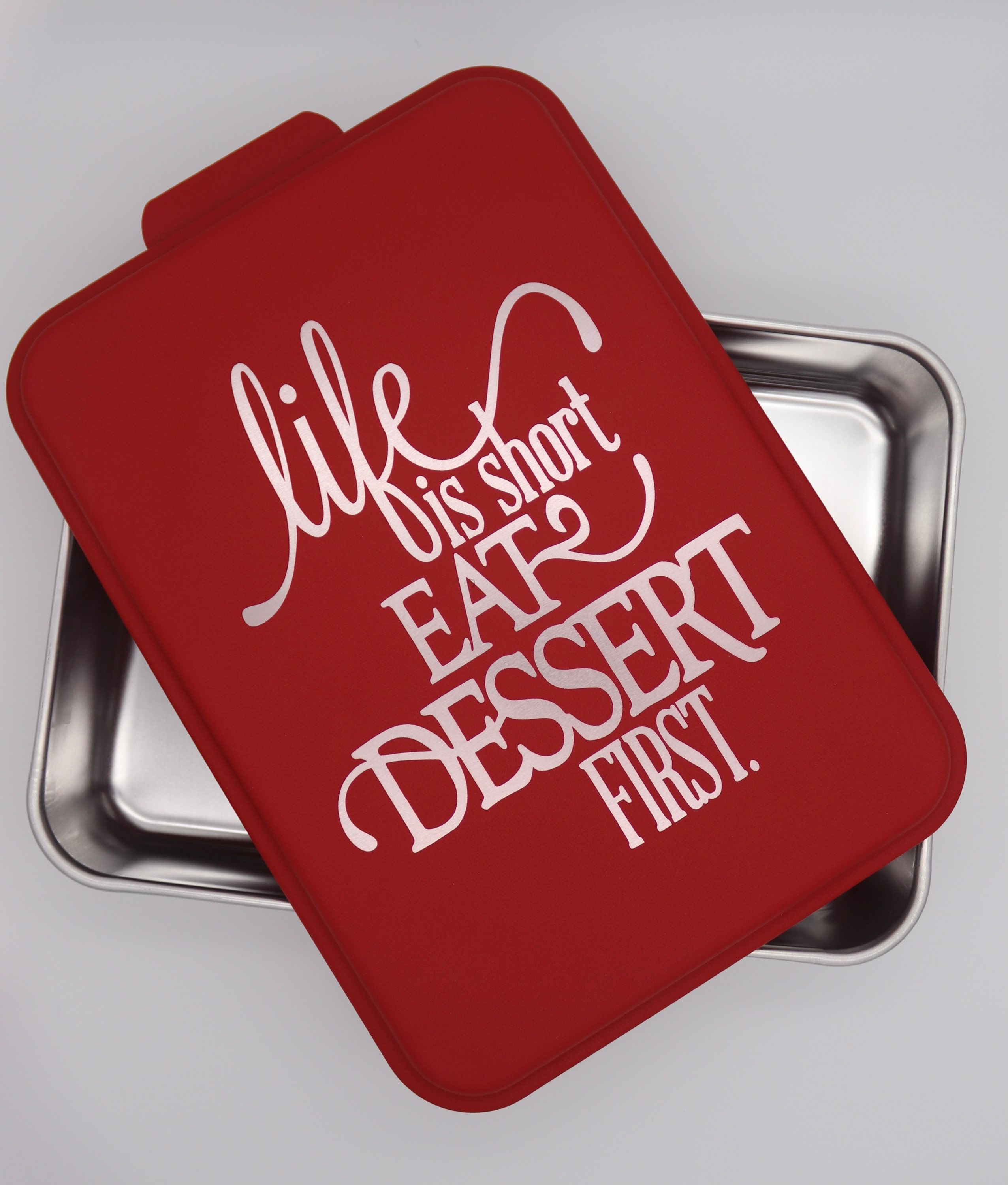 Engraved Cake Pan lid