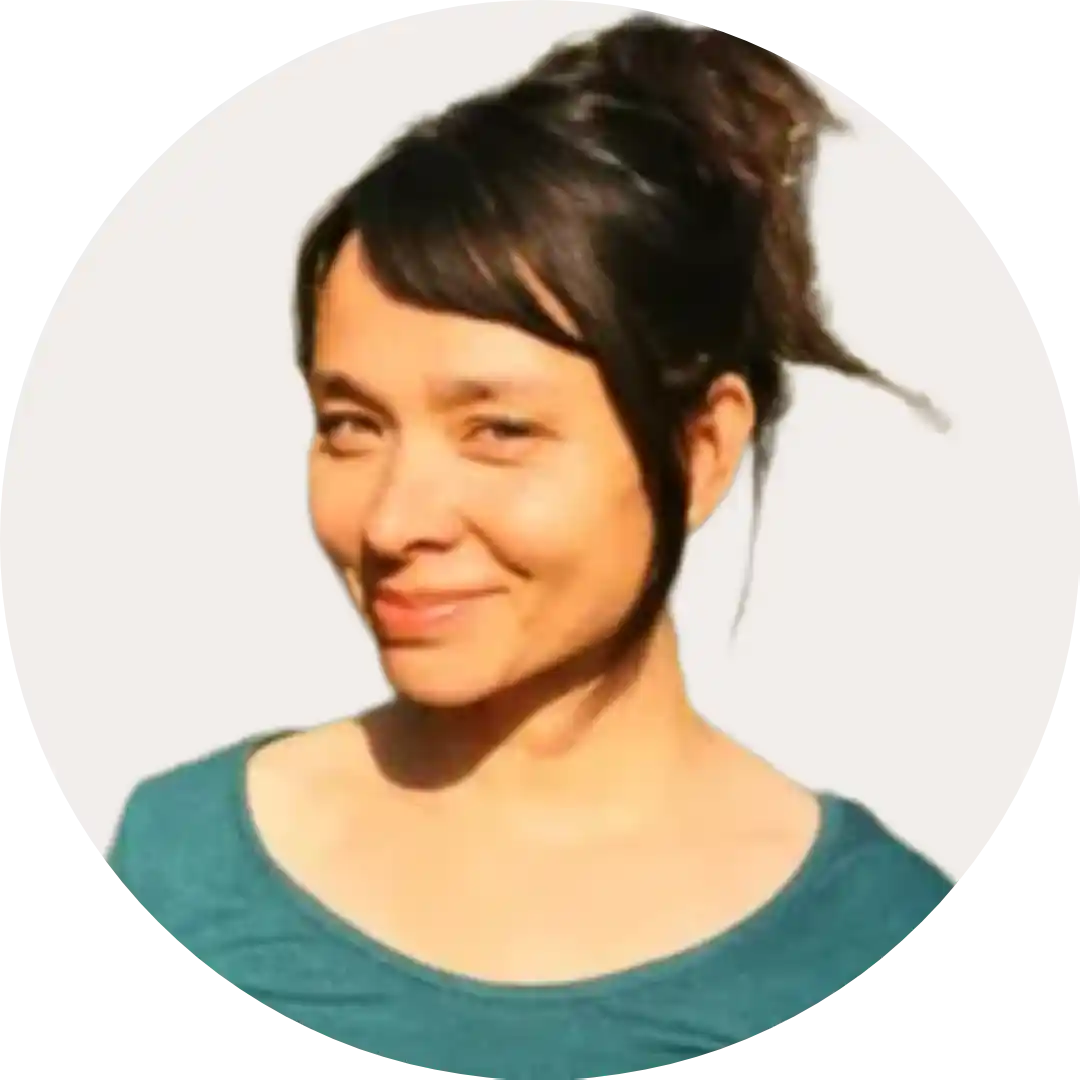 Portrait d'une femme souriante