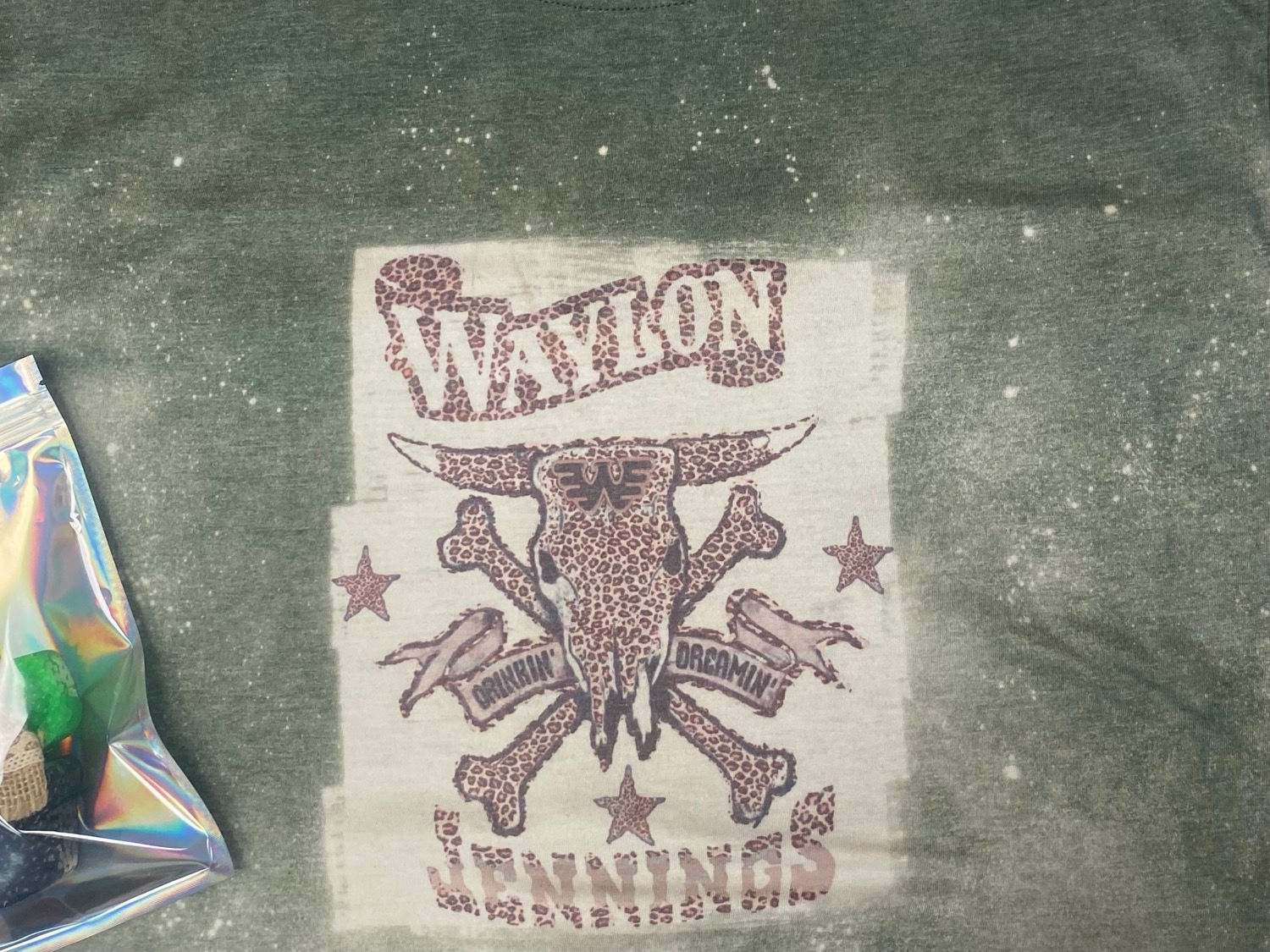 Waylon Jennings Bull Scull