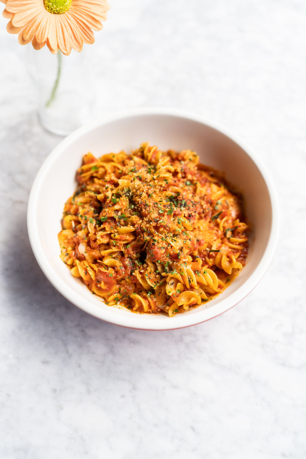 Pasta with red sauce